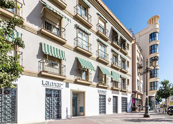 San Rafael 1 Apartments